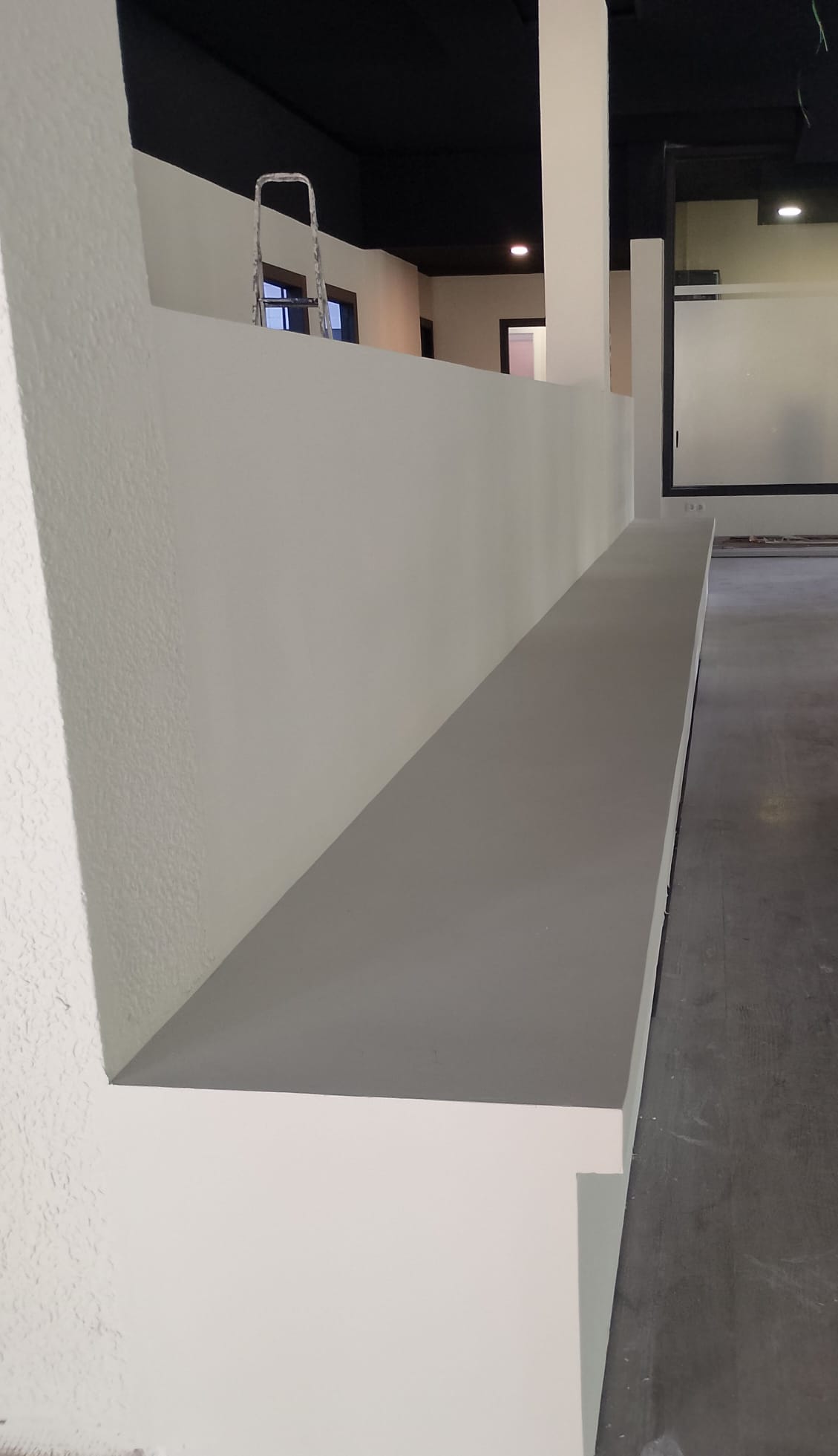 Adecuación de local comercial — Grupo Construcciones Girona